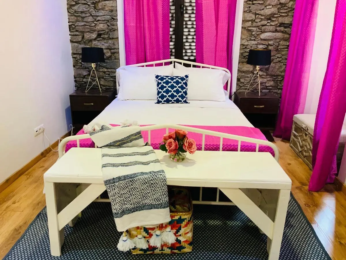 Guest house Techas City Center Luxurious Suite Praia